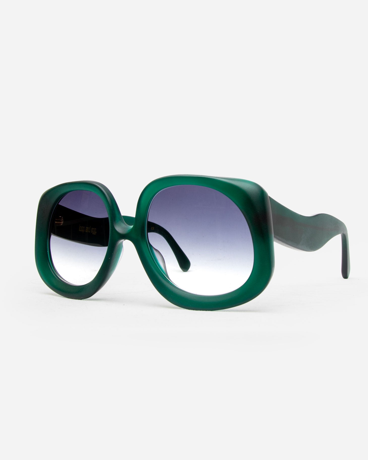 LAG/001 X DARK GREEN