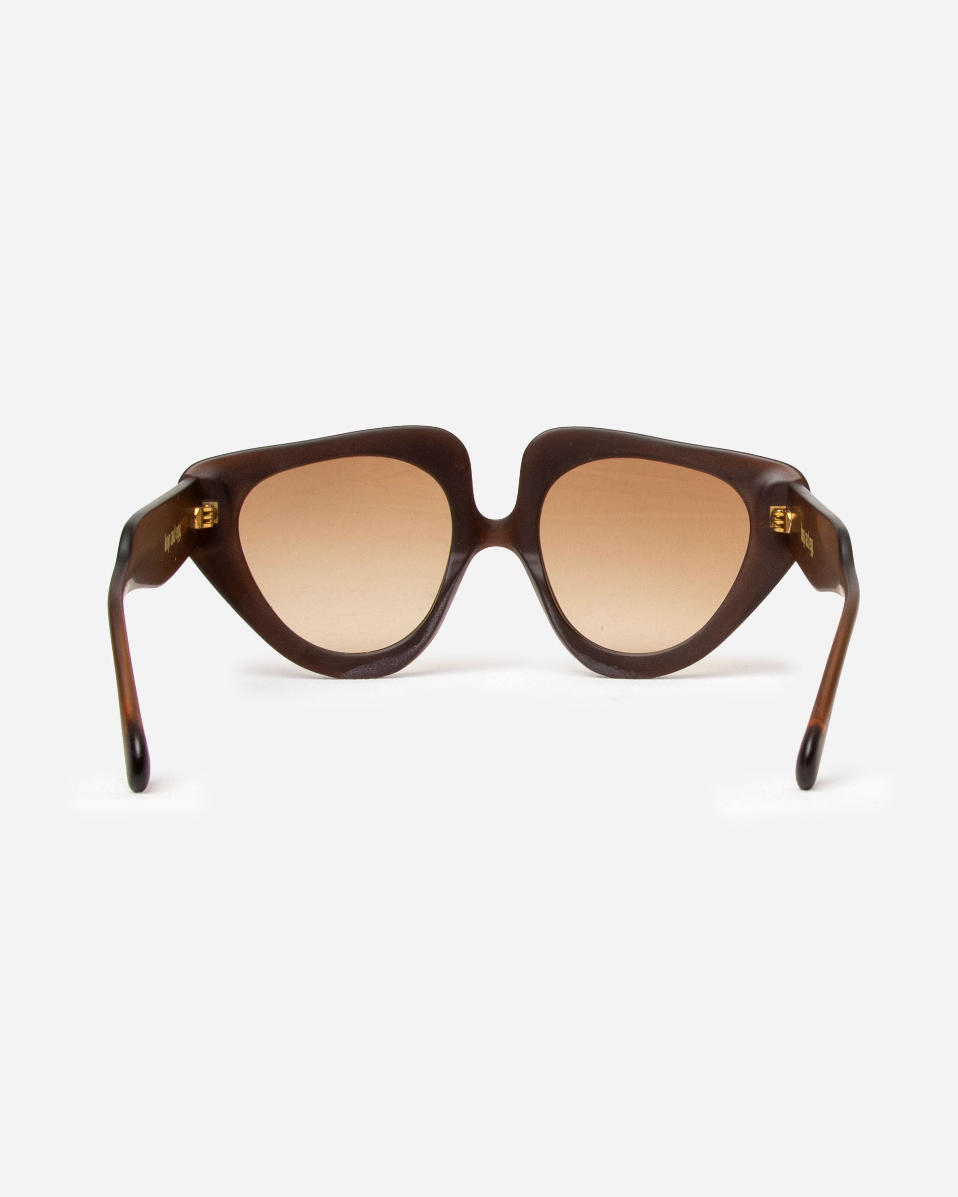 LAG 003 x DARK BROWN