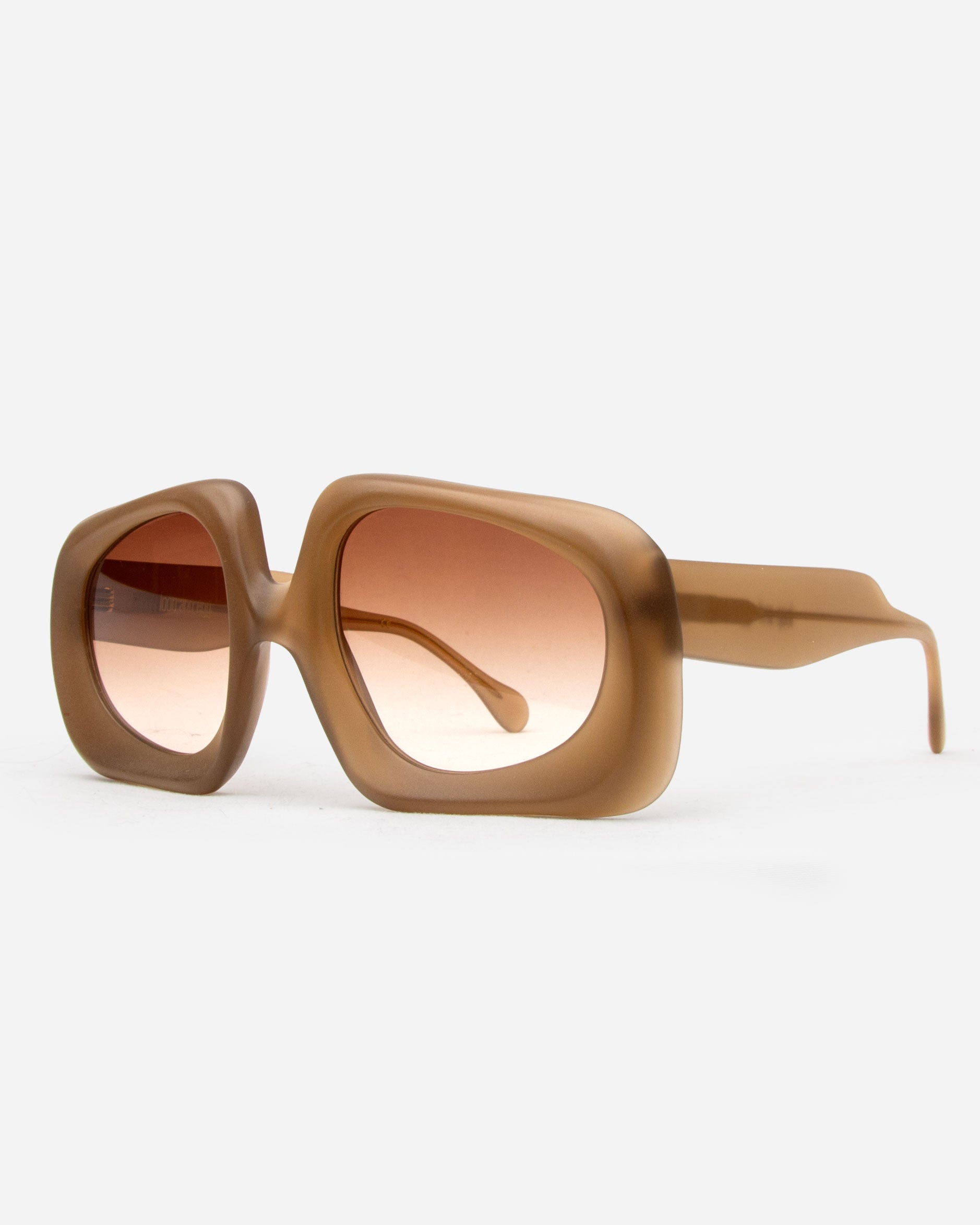 LAG_004 X OCHRE