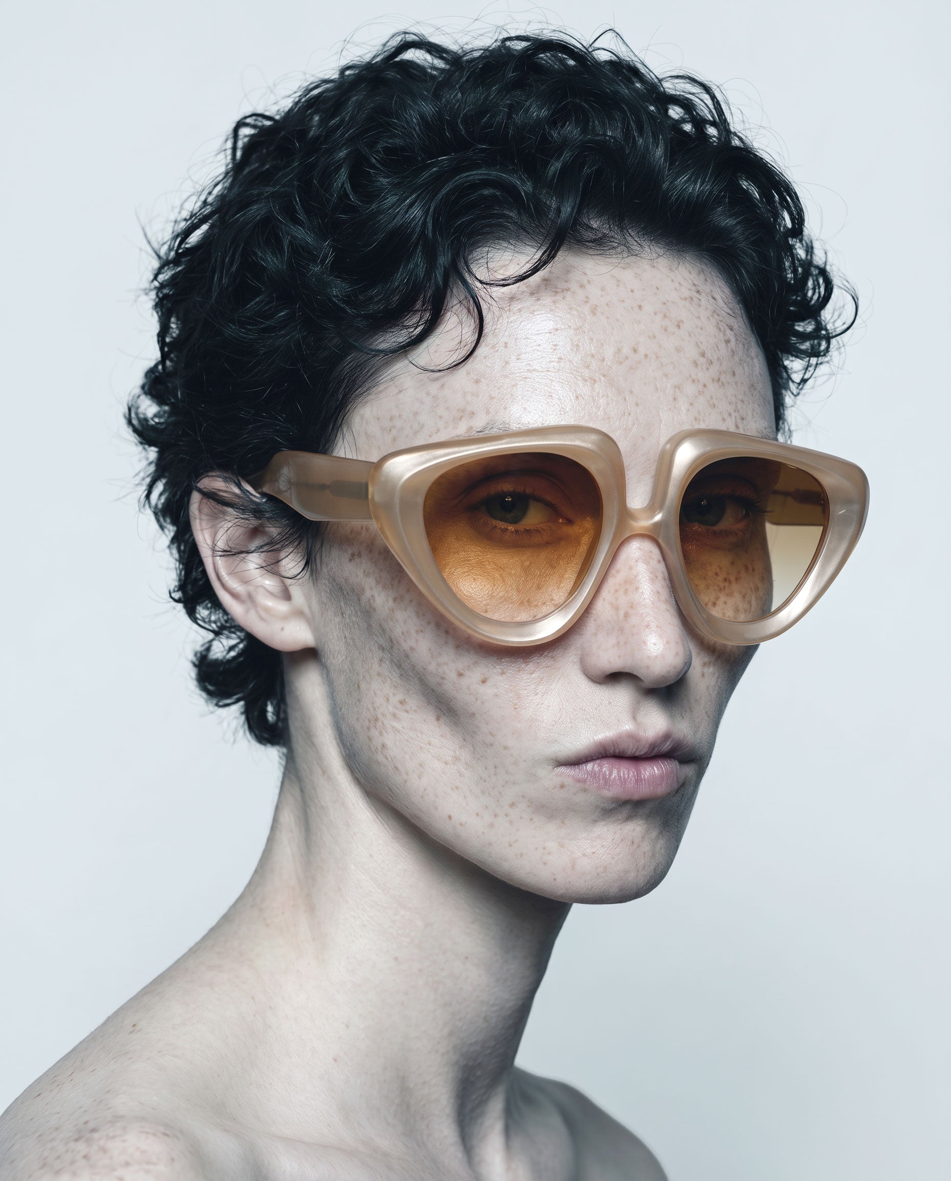 LAG 003 x PEARL OCHRE
